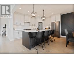 27 BRISCOE CRESCENT - 8