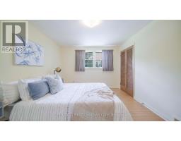 39 TORRINGTON CRESCENT - 23
