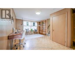 39 TORRINGTON CRESCENT - 26