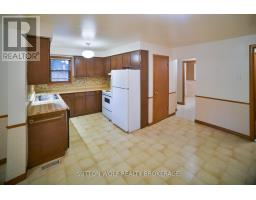 32 ARTHUR STREET - 20