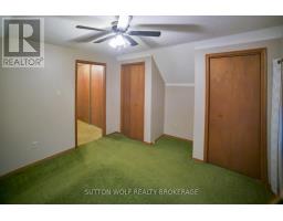 32 ARTHUR STREET - 33