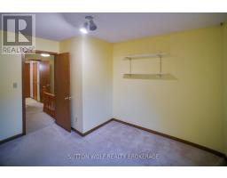 32 ARTHUR STREET - 35
