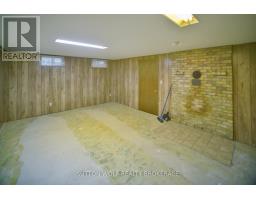 32 ARTHUR STREET - 39