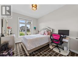 25 FOX HOLLOW COURT - 17