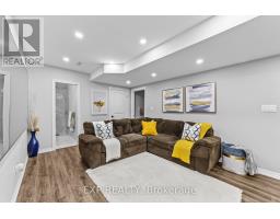 25 FOX HOLLOW COURT - 23