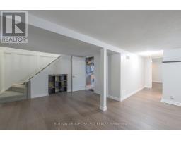 1905 CRYSTAL CRESCENT - 38