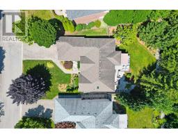 26 BUTTERNUT LANE - 36