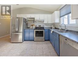 43 TRAPPER STREET - 12