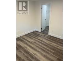 36 - 105 ANDOVER DRIVE - 23