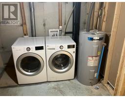 36 - 105 ANDOVER DRIVE - 31