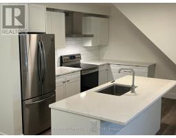 36 - 105 ANDOVER DRIVE - 5