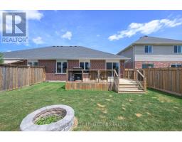 24 ASHBERRY PLACE - 10
