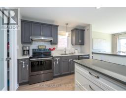 24 ASHBERRY PLACE - 17