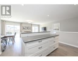 24 ASHBERRY PLACE - 18