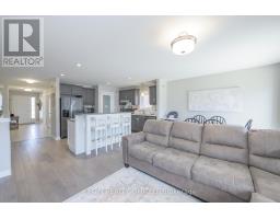 24 ASHBERRY PLACE - 23