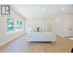 212 NANCY STREET - 10