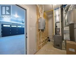 212 NANCY STREET - 39