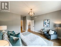 LOT No.41 - 22 SULLIVAN STREET - 18
