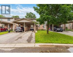 26 - 720 DEVERON CRESCENT - 4