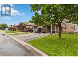 26 - 720 DEVERON CRESCENT - 7