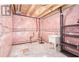 77 - 1061 EAGLETRACE DRIVE - 28