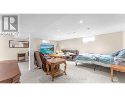 20 ARCHER CRESCENT - 14