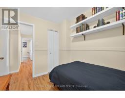 22 - 782 VISCOUNT ROAD - 23