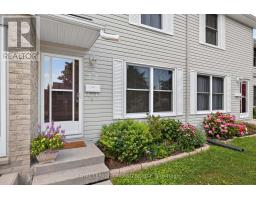 22 - 782 VISCOUNT ROAD - 3