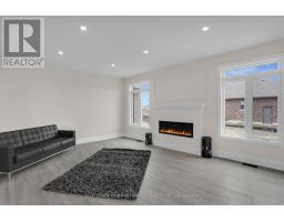 2 BOUW PLACE - 37