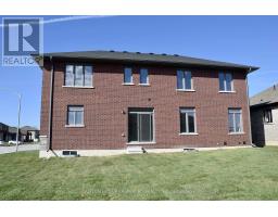 2 BOUW PLACE - 43