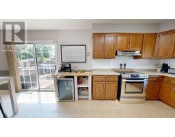 144 ANTRIM CRESCENT - 11