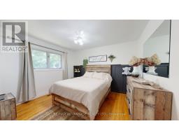 144 ANTRIM CRESCENT - 13