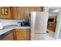 144 ANTRIM CRESCENT - 9
