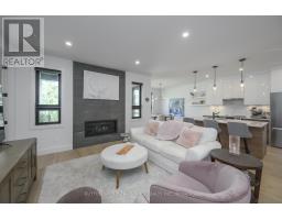 14 - 203 WYCHWOOD PARK - 13