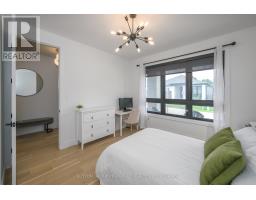 14 - 203 WYCHWOOD PARK - 21
