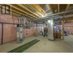 14 - 203 WYCHWOOD PARK - 29