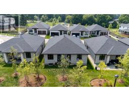 14 - 203 WYCHWOOD PARK - 35
