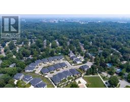 14 - 203 WYCHWOOD PARK - 41