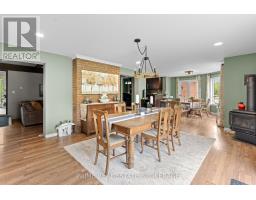 3304 CROMARTY DRIVE - 19