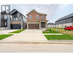 3833 CAMPBELL STREET N - 2