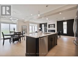 3833 CAMPBELL STREET N - 8