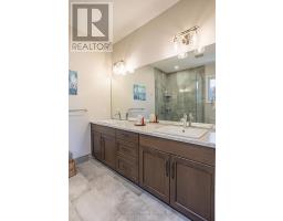 176 BOARDWALK WAY - 20