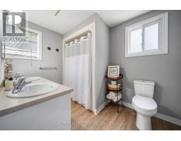 142 BRITANNIA AVENUE - 19