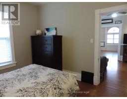 11 SOUTH STREET E - 12