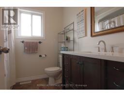 3389 EMILYCARR LANE - 15