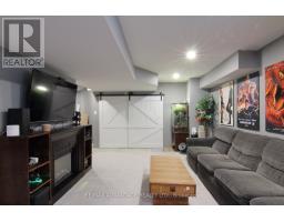 3389 EMILYCARR LANE - 21
