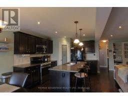 3389 EMILYCARR LANE - 7