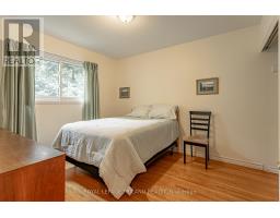 32 MAXWELL CRESCENT - 14