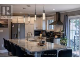 351 MOTZ BOULEVARD - 9