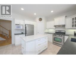 2 MANTLE PLACE - 15